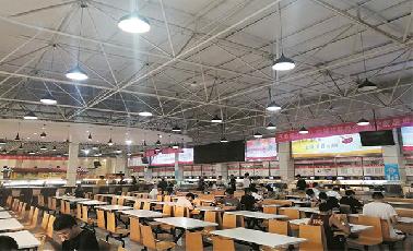 河南科技大学南苑餐厅二楼