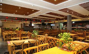 科大饭堂和洛职餐厅分别荣获河南省标准化学生食堂荣誉称号