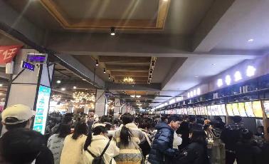 河南科技大学嘉园餐厅三楼