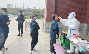 新安职高：防疫形势严峻，守好校园防线！